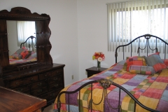 deer-run-furnished-bed
